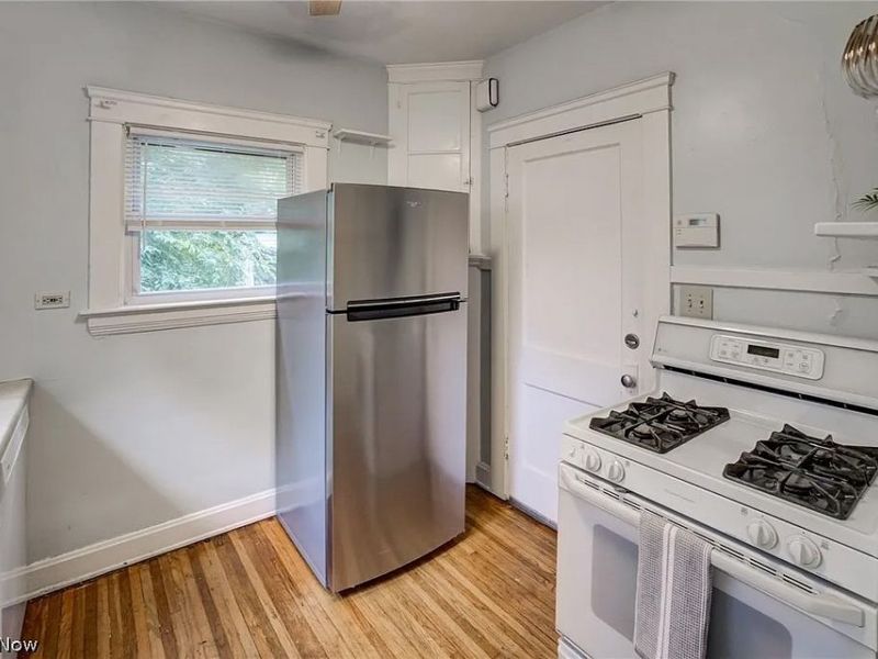 2245 Bellfield Avenue, Unit 1, Cleveland Heights, OH 44106 Photo 6