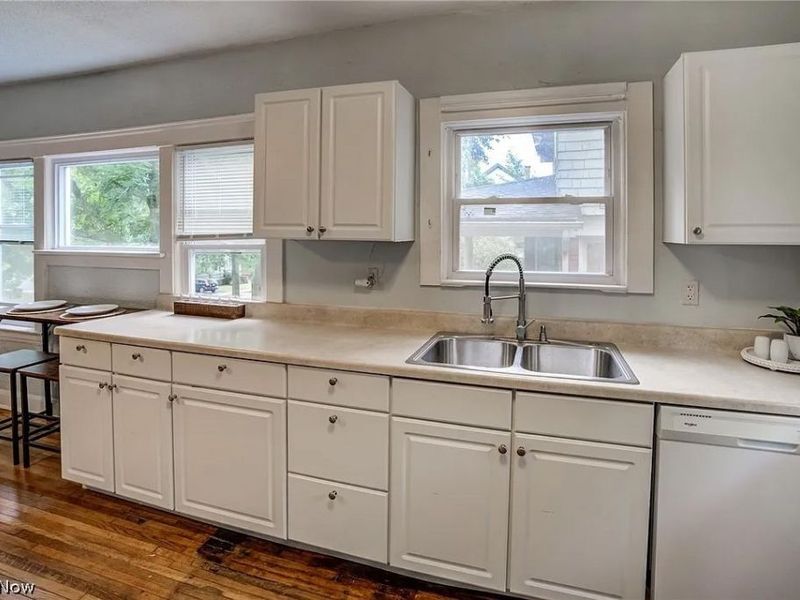 2245 Bellfield Avenue, Unit 1, Cleveland Heights, OH 44106 Photo 7