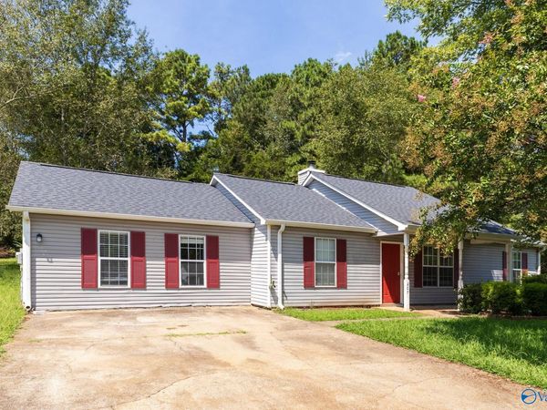 207 Barberry Lane, Toney, AL 35773