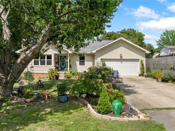 1778 Bunker Road, Harrison, AR 72601