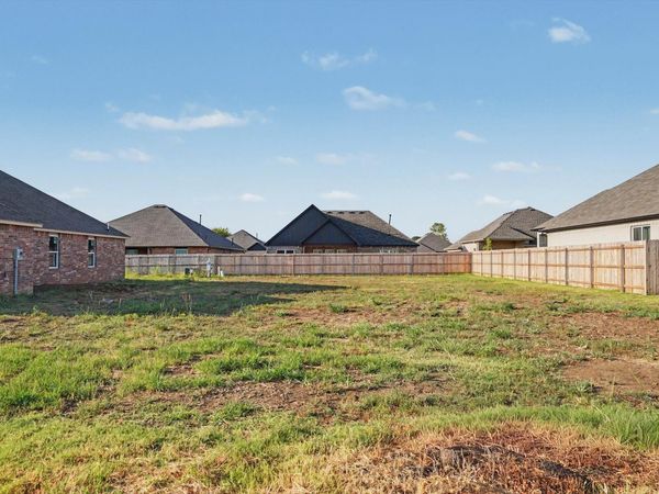 27894 E 109th Street , Coweta, OK 74429