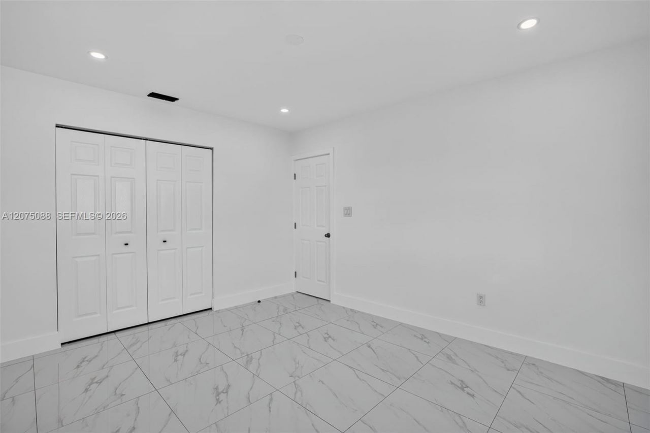 500 SW 121st Ave, Miami, FL 33184 Photo
