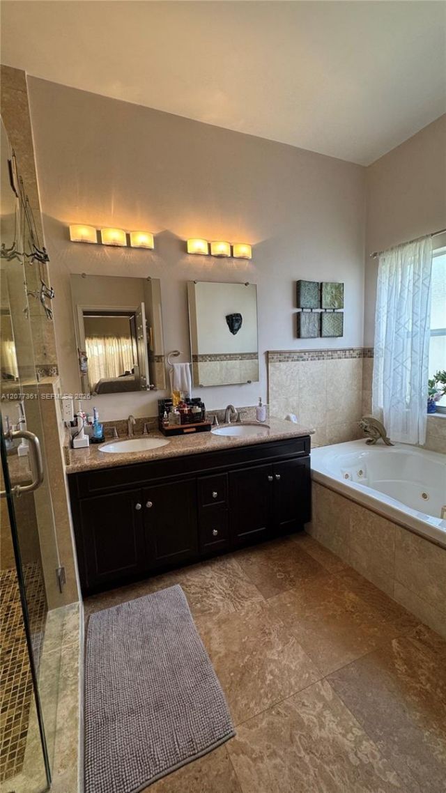 4220 SW 153rd Ave, Miramar, FL 33027 Photo