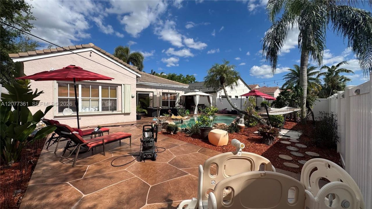 4220 SW 153rd Ave , Miramar, FL 33027 Photo