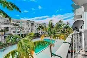 488 NW 165th St Rd, Unit B-412, Miami, FL 33169 Photo