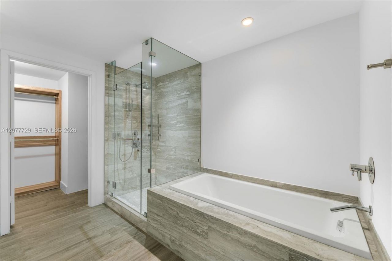 2900 NE 7th Ave , Unit 1409, Miami, FL 33137 Photo
