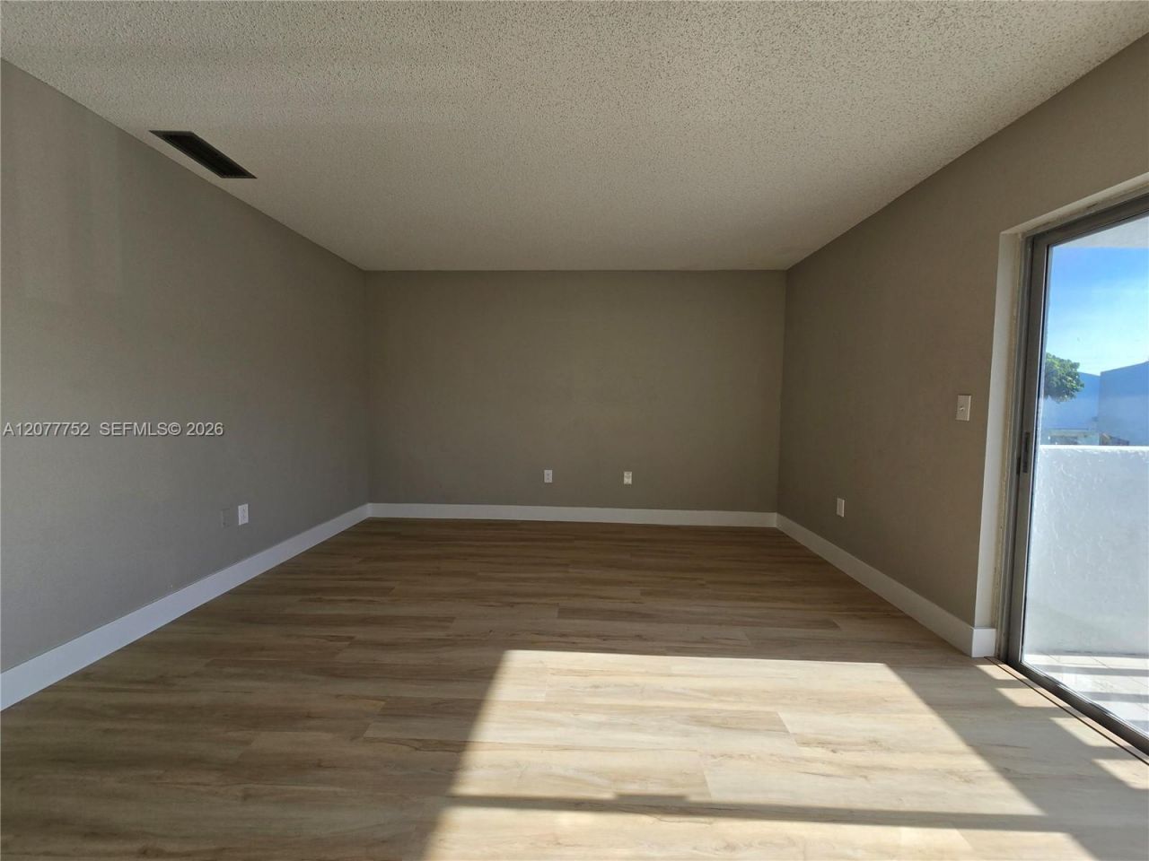 17120 SW 94th Ave, Unit 404, Palmetto Bay, FL 33157 Photo