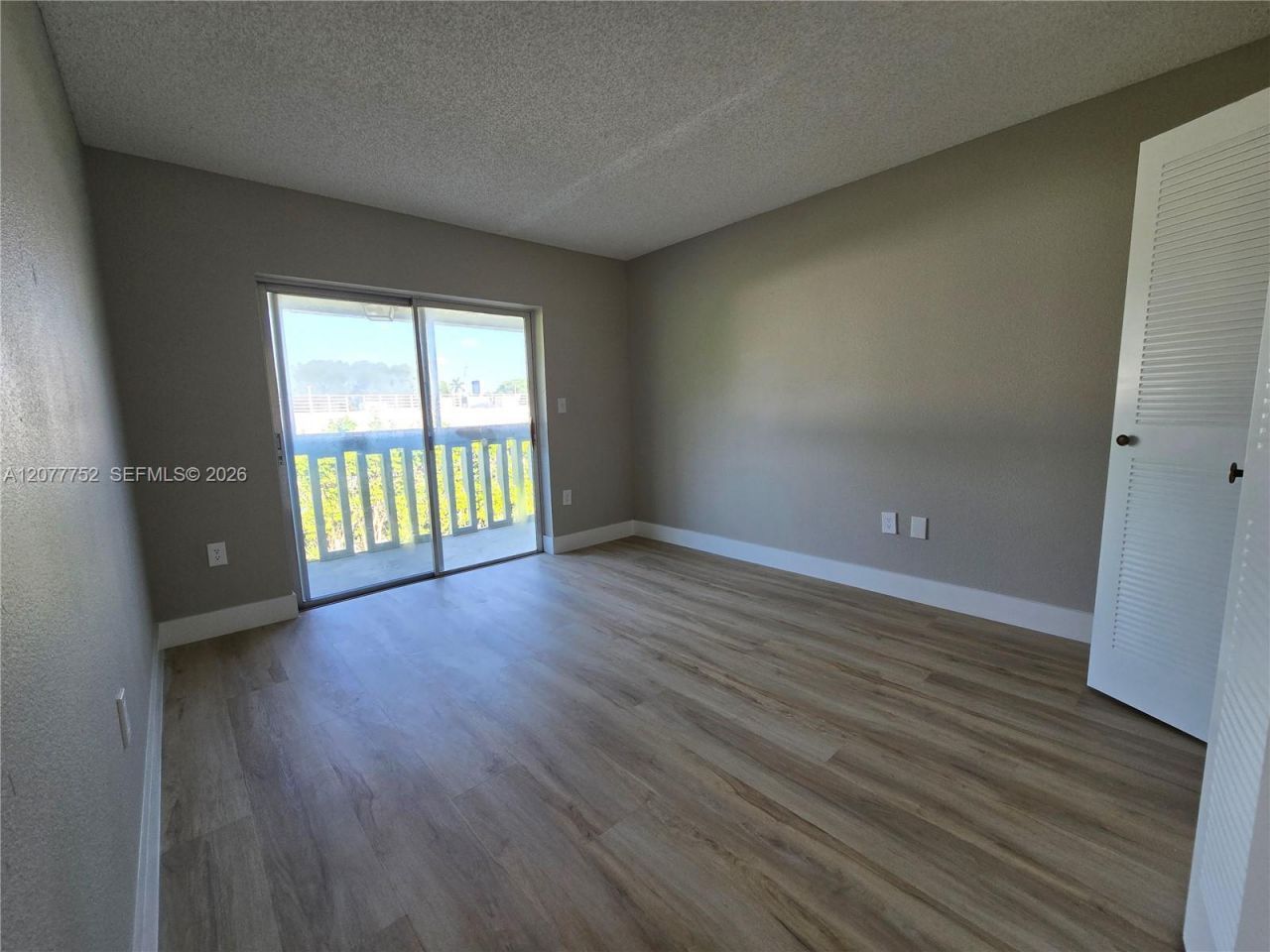 17120 SW 94th Ave, Unit 404, Palmetto Bay, FL 33157 Photo