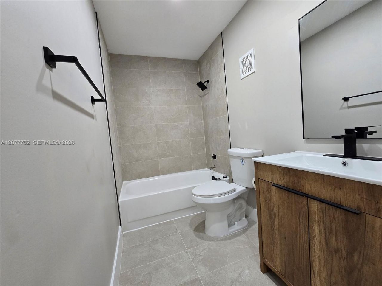 17120 SW 94th Ave, Unit 404, Palmetto Bay, FL 33157 Photo