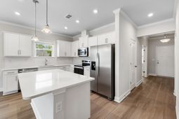 2312 Spring Rise Dr photo 4