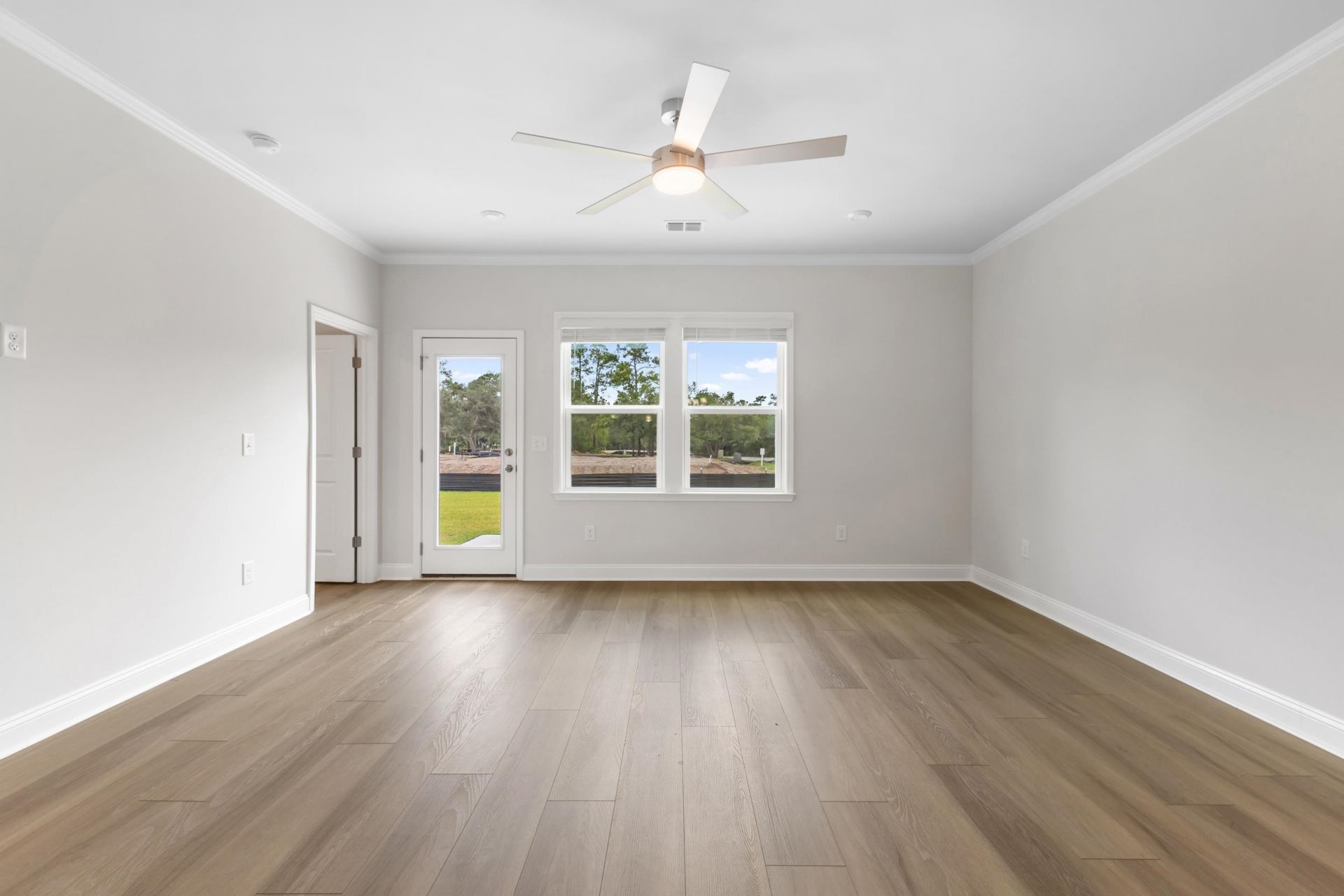 2312 Spring Rise Dr Photo 7