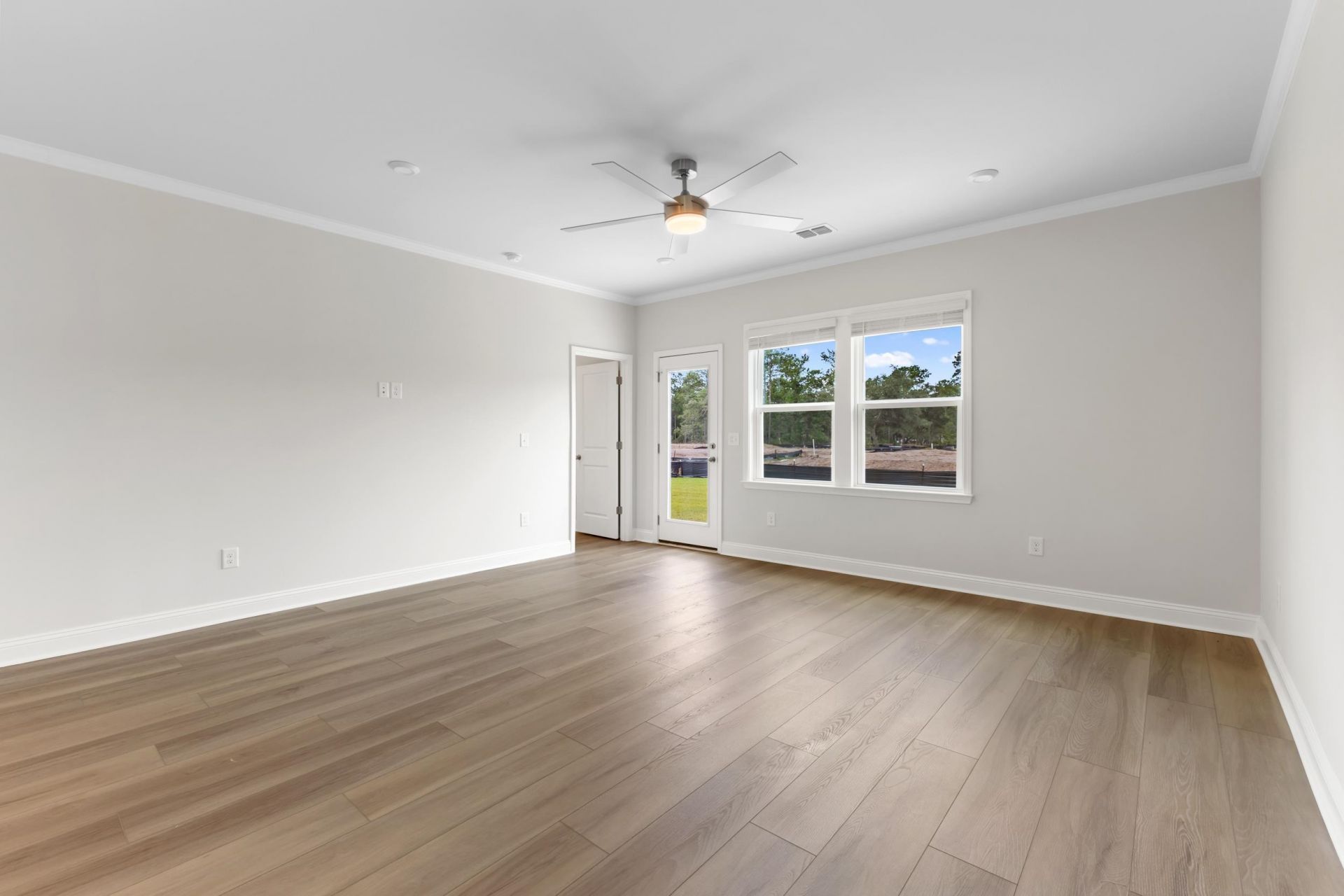 2312 Spring Rise Dr Photo 8