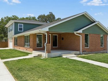 1231 S Montclair Avenue , Dallas, TX 75208