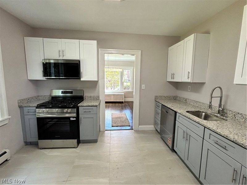 3052 Martin Luther King Jr Drive, Cleveland, OH 44104 Photo 17