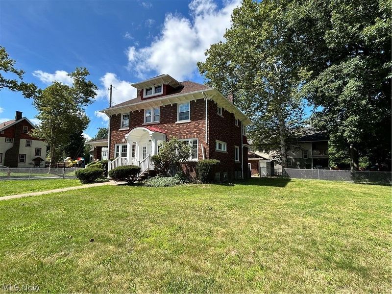 3052 Martin Luther King Jr Drive, Cleveland, OH 44104 Photo 2