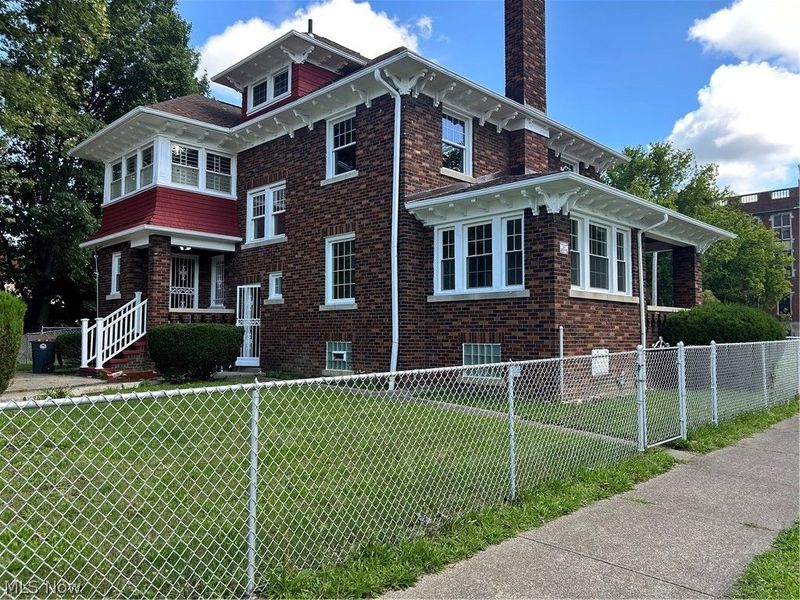3052 Martin Luther King Jr Drive, Cleveland, OH 44104 Photo 5
