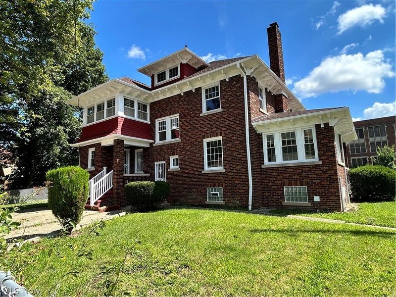 3052 Martin Luther King Jr Drive, Cleveland, OH 44104 Photo 6