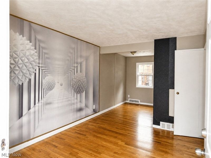 22651 Fox Avenue, Unit E, Euclid, OH 44123 Photo 3