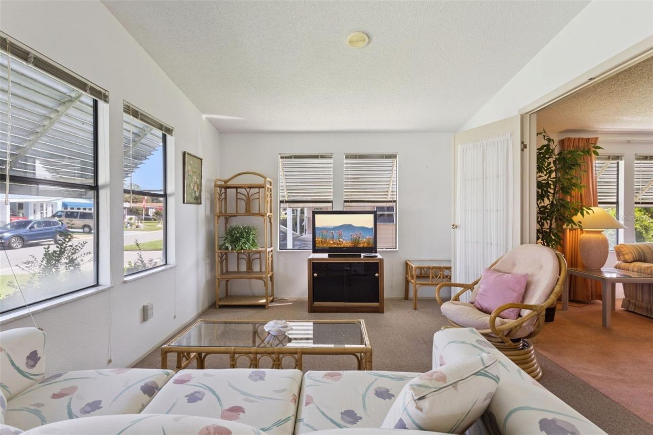 1615 Pinehurst Drive , Lady Lake, FL 32159 Photo