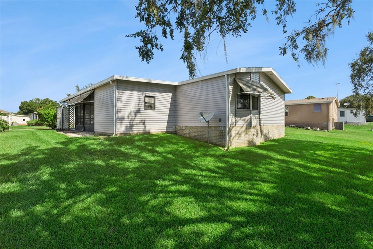 1615 Pinehurst Drive , Lady Lake, FL 32159 Photo