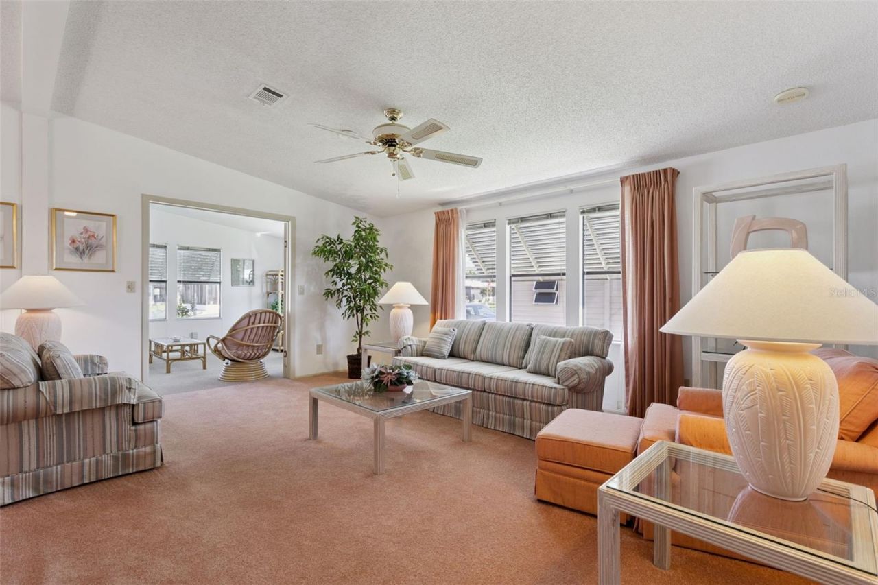 1615 Pinehurst Drive , Lady Lake, FL 32159 Photo