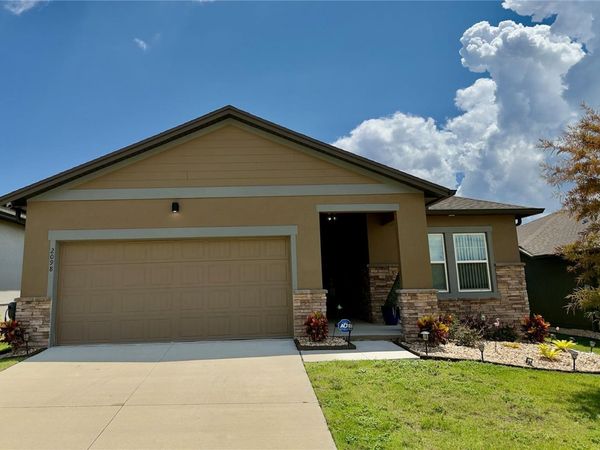 2098 GOLD DUST DRIVE , MINNEOLA, FL 34715