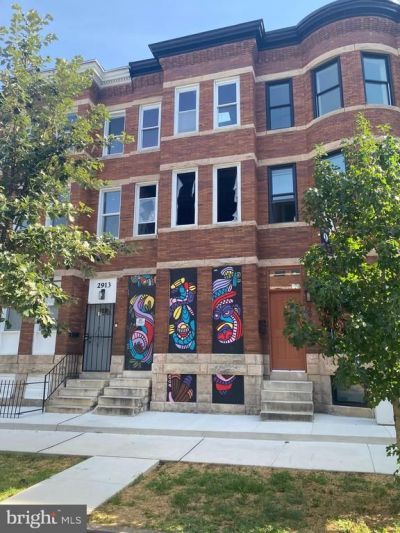 2911 Parkwood Avenue, Baltimore, MD 21217 Main Photo