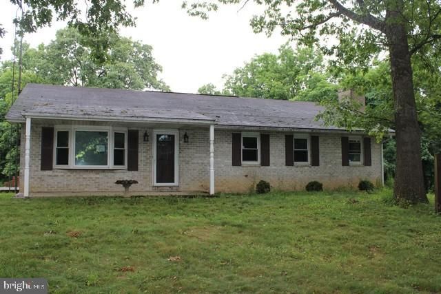 63 CARPENTER LANE , NEWBURG, PA 17240