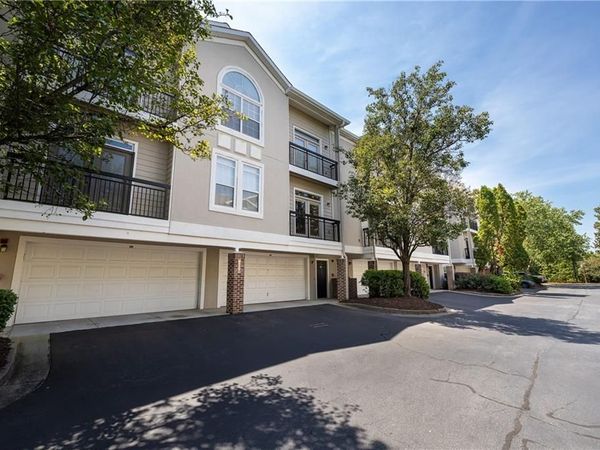 4250 River Green Drive NW, Unit 408, Atlanta, GA 30327