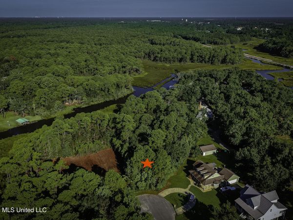 Cherrywood Place, Gautier, MS 39553