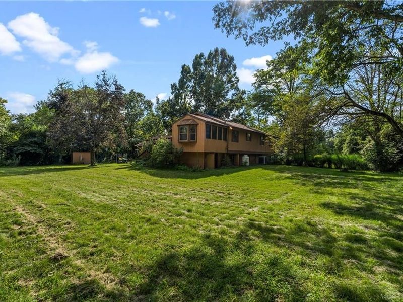 7330 Silver Lane, Butler Township, OH 45414 Photo 10