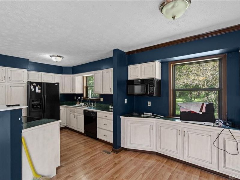7330 Silver Lane, Butler Township, OH 45414 Photo 23