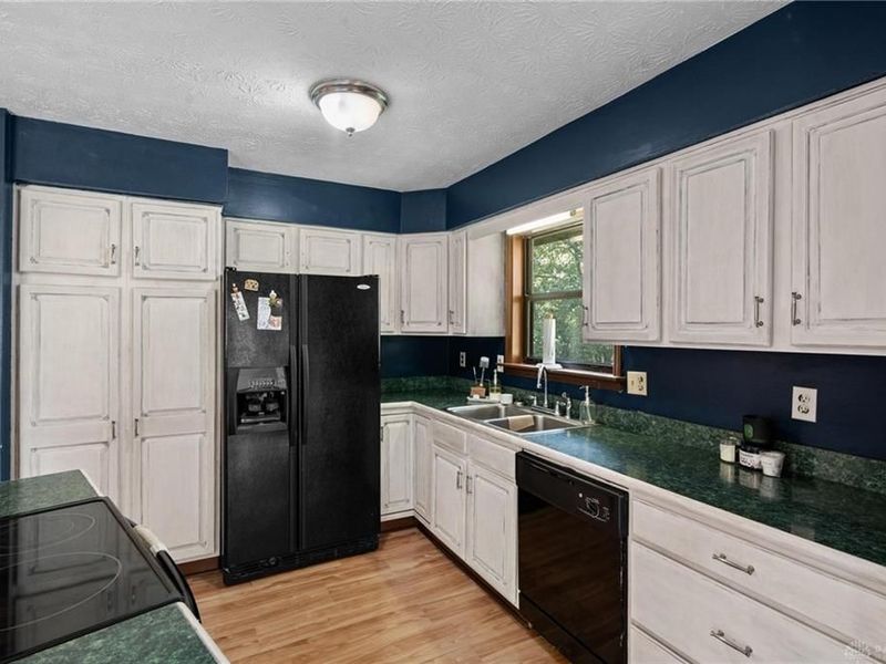 7330 Silver Lane, Butler Township, OH 45414 Photo 24