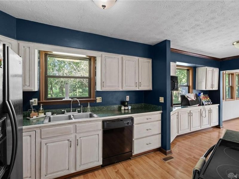 7330 Silver Lane, Butler Township, OH 45414 Photo 27