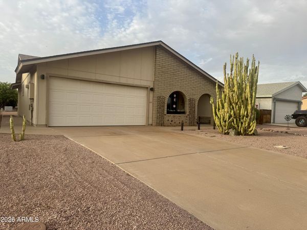 7952 E FRITO Drive, Mesa, AZ 85208