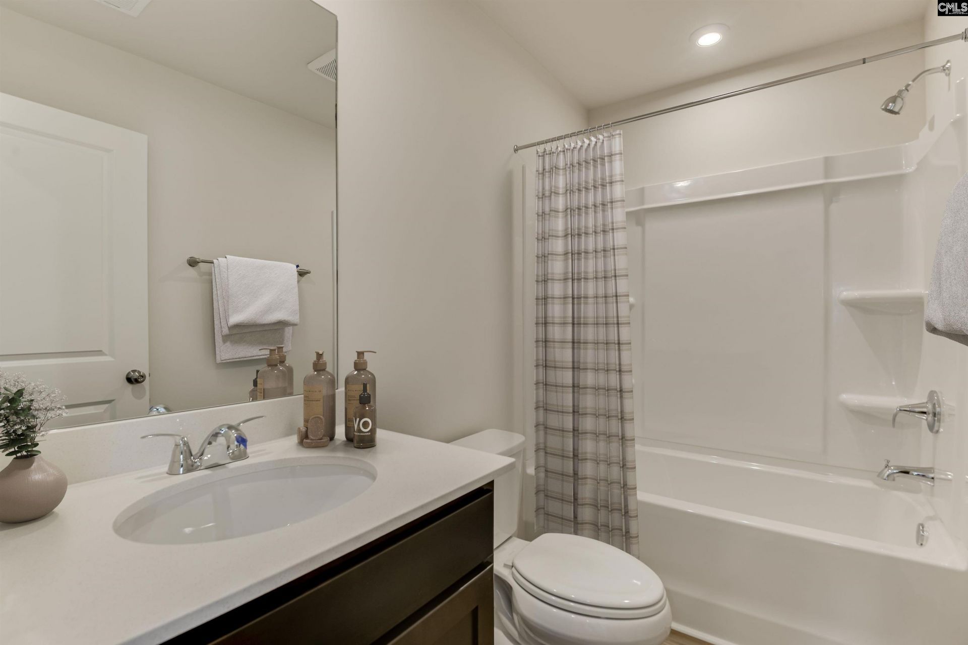 174 Kingfield Drive Photo 12