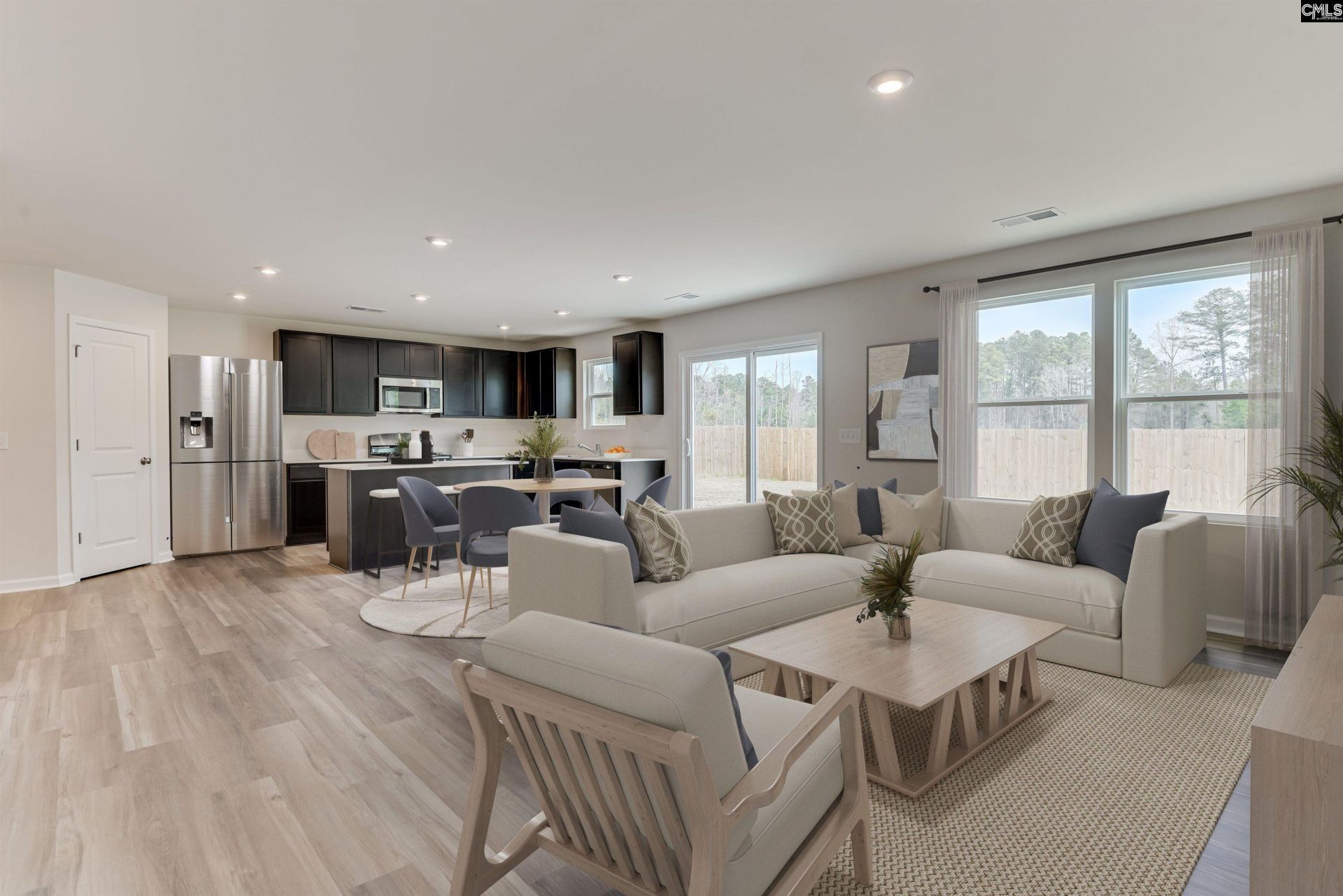 174 Kingfield Drive Photo 6