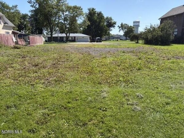 503 N State Street , Pioneer, OH 43554