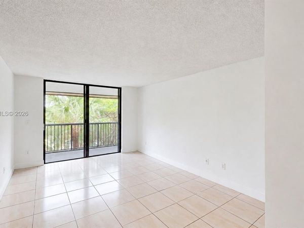 14201 N Kendall Dr , Unit 401D, Miami, FL 33186