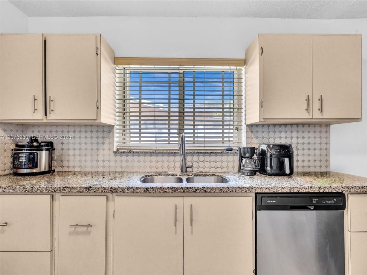 6520 SW 7th Ct, North Lauderdale, FL 33068 Photo