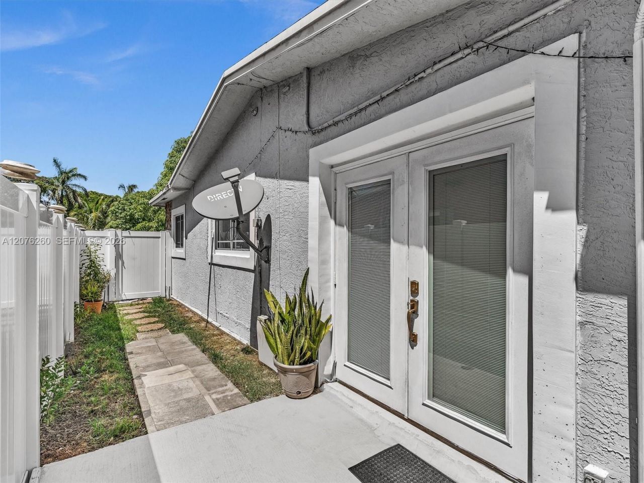 6520 SW 7th Ct, North Lauderdale, FL 33068 Photo