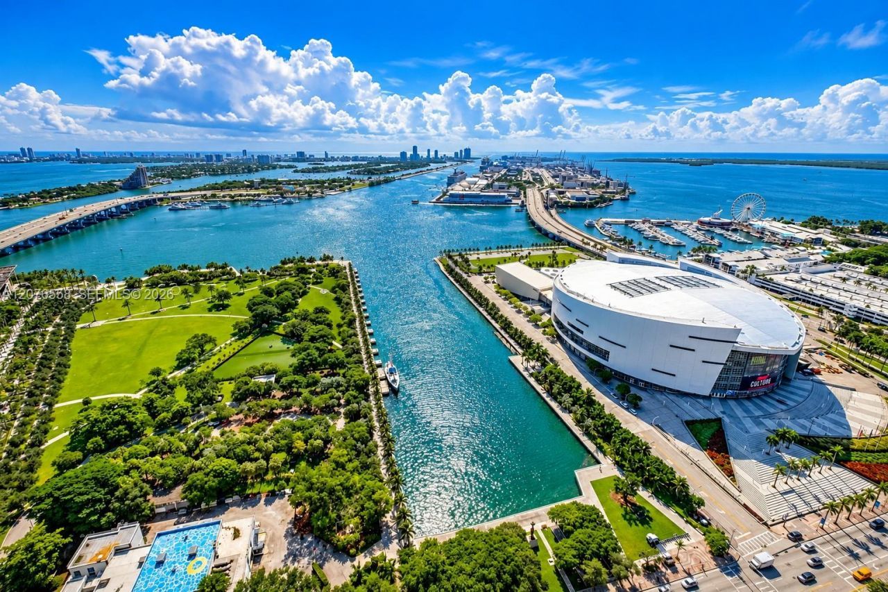 900 Biscayne Blvd, Unit 4403, Miami, FL 33132 Photo