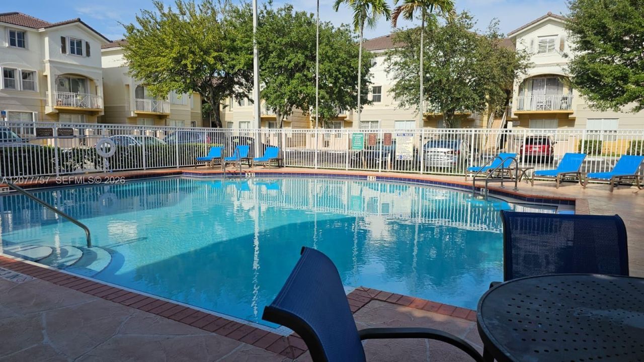 8960 W Flagler St , Unit 3, Miami, FL 33174 Photo