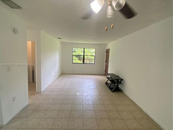 1415 NE 118th Ter , Unit 1421, Miami, FL 33161