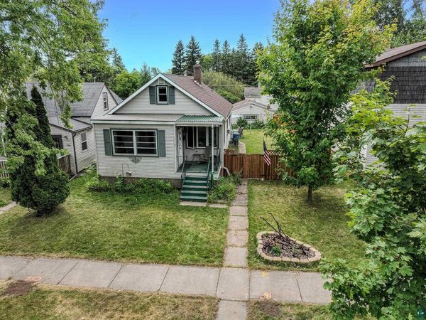 718 Broadway St, Superior, WI 54880