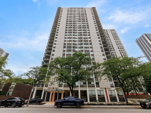 1455 N Sandburg Terrace , Unit 803, Chicago, IL 60610