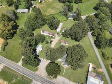 3952 US Hwy 68 , Benton, KY 42025