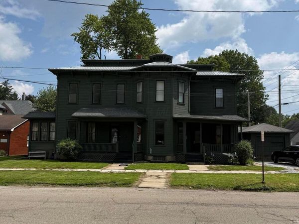 123-125 Orange Street , Galion, OH 44833