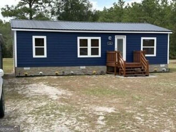 538 Coffee Club Rd, Hortense, GA 31543