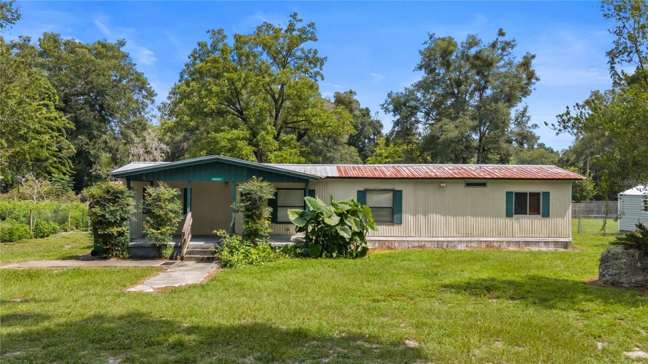 18255 NW 238th Street, High Springs, FL 32643 Main Photo